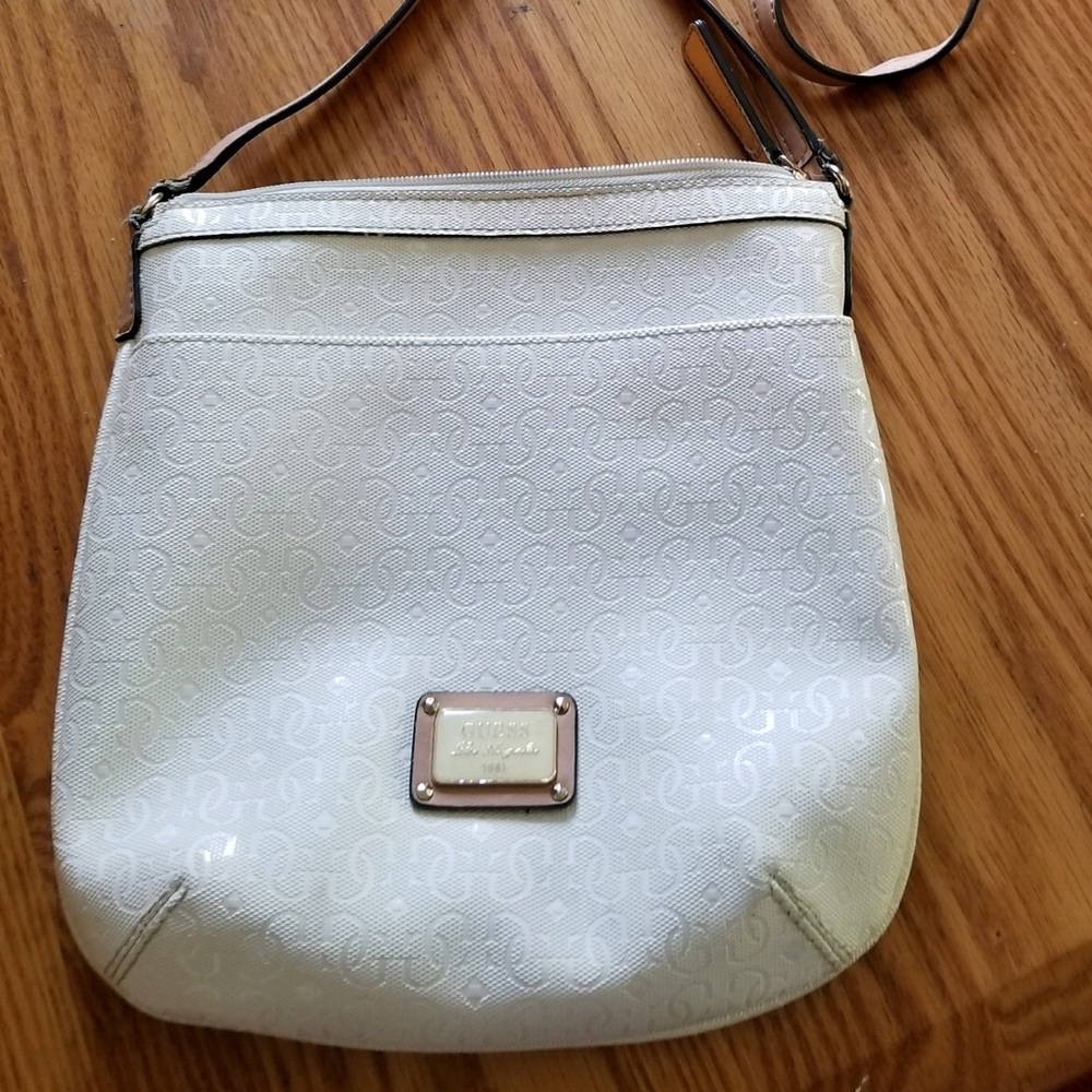 Guess purse